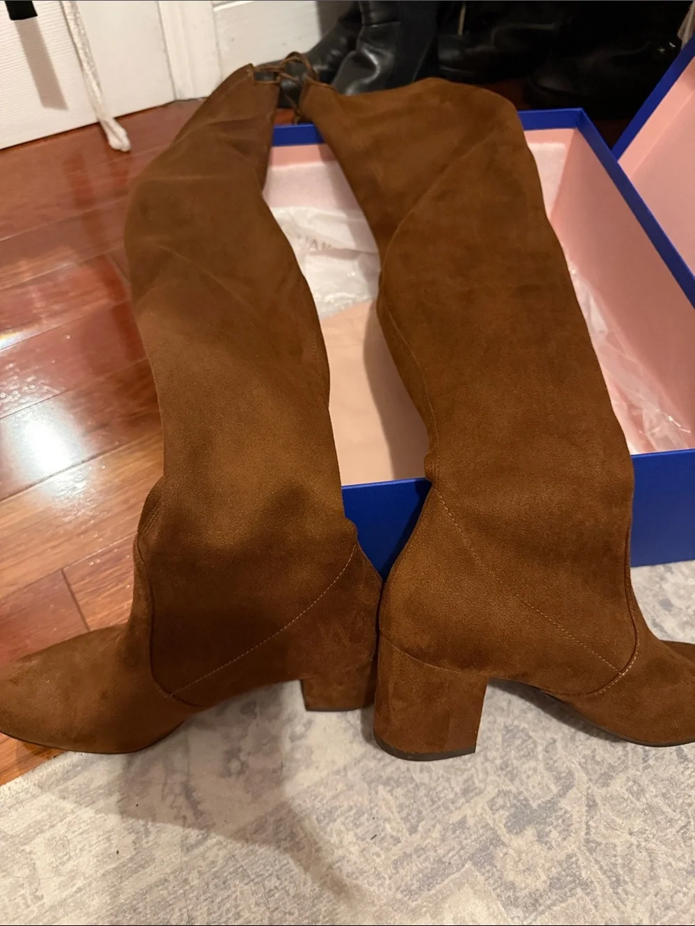 Stuart Weitzman like new